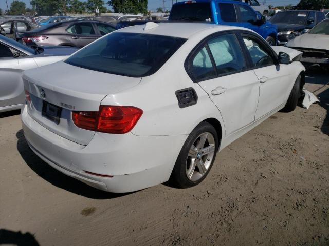 Photo 4 from auction – 2015 BMW 320 I with VIN WBA3B1G5XFNT06954