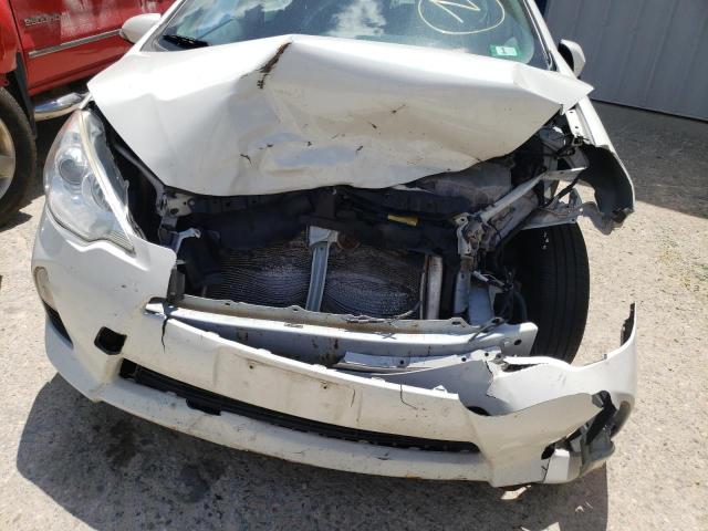 Photo 9 from auction – 2014 TOYOTA PRIUS C with VIN JTDKDTB35E1072416