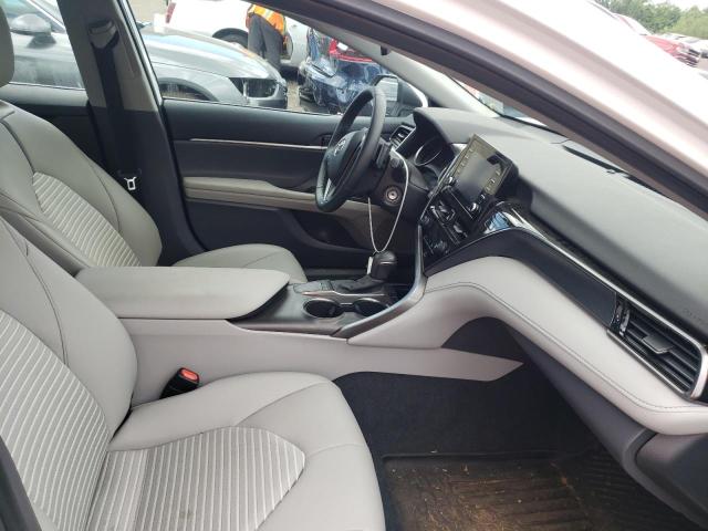 Photo 5 from auction – 2022 TOYOTA CAMRY SE with VIN 4T1G11AK2NU676284