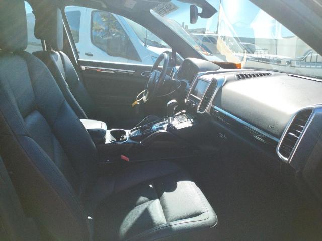 Photo 5 from auction – 2011 PORSCHE CAYENNE with VIN WP1AA2A25BLA10360