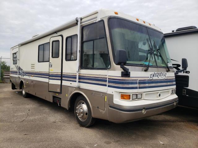 FREIGHTLINER CHASSIS X 1996 with VIN 4UZR6BR13T2307695 - Photo from auction