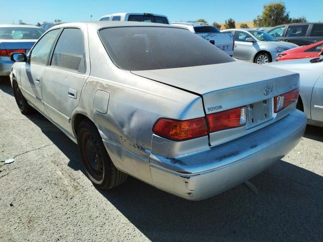 Photo 3 from auction – 2000 TOYOTA CAMRY with VIN JT2BG22K8Y0506050