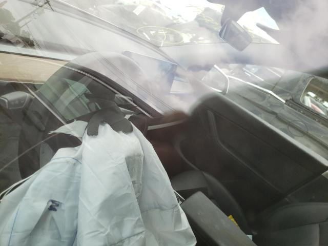 Photo 8 from auction – 2020 TESLA MODEL Y with VIN 5YJYGDEE2LF044369