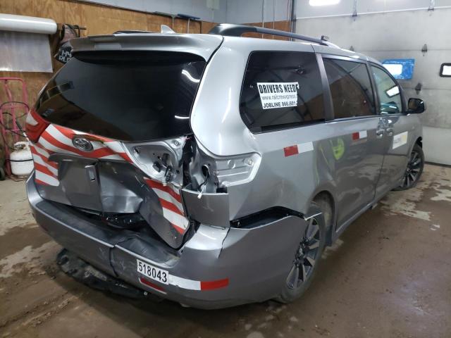 Photo 4 from auction – 2018 TOYOTA SIENNA LE with VIN 5TDJZ3DC8JS201112
