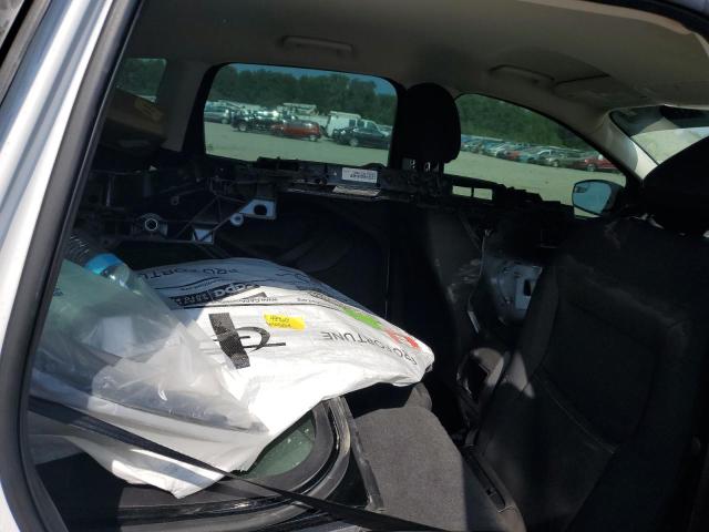 Photo 6 from auction – 2017 FORD ESCAPE S with VIN 1FMCU0F7XHUD56543
