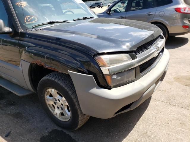 Photo 9 from auction – 2002 CHEVROLET AVALANCHE with VIN 3GNEK13T92G128609