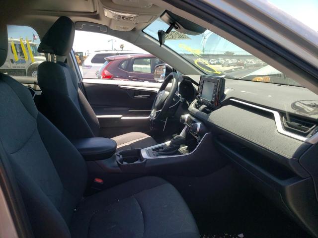 Photo 5 from auction – 2020 TOYOTA RAV4 XLE with VIN 2T3W1RFV4LC078975