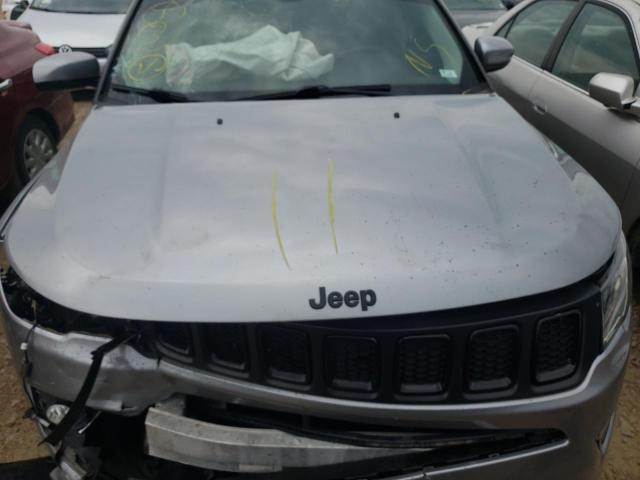 Фото 7 с аукциона – 2019 JEEP COMPASS LA с VIN 3C4NJCBB8KT613234