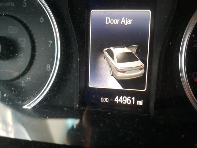 Photo 8 from auction – 2017 TOYOTA CAMRY LE with VIN 4T1BF1FK8HU734598
