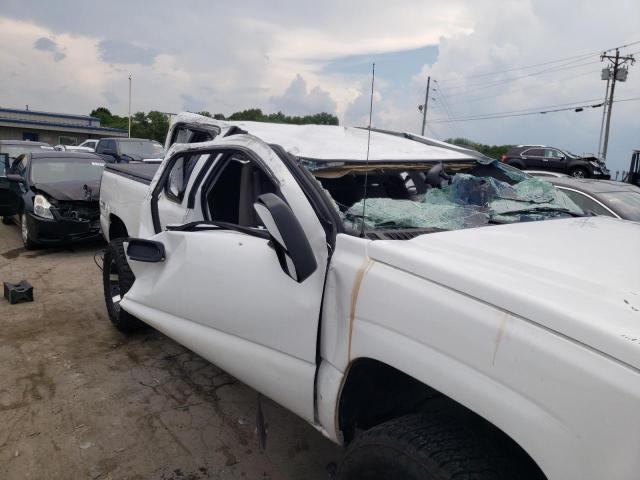 Photo 9 from auction – 2005 CHEVROLET SILVERADO with VIN 2GCEK19B951373074