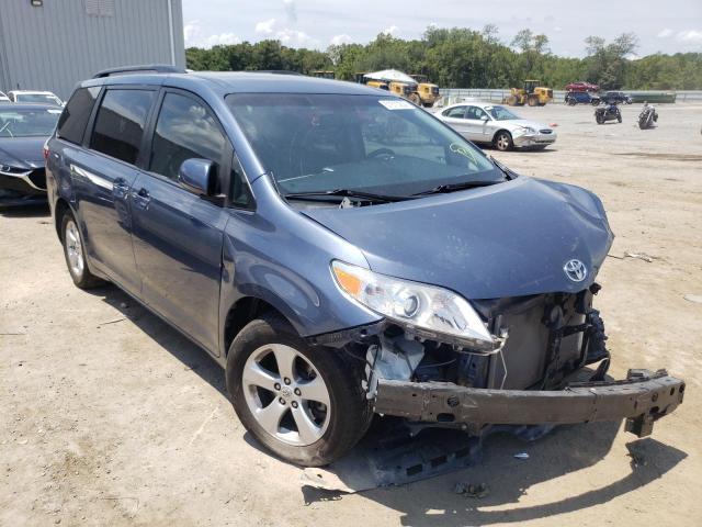 TOYOTA SIENNA LE 2015 with VIN 5TDKK3DC0FS641938 - Photo from auction