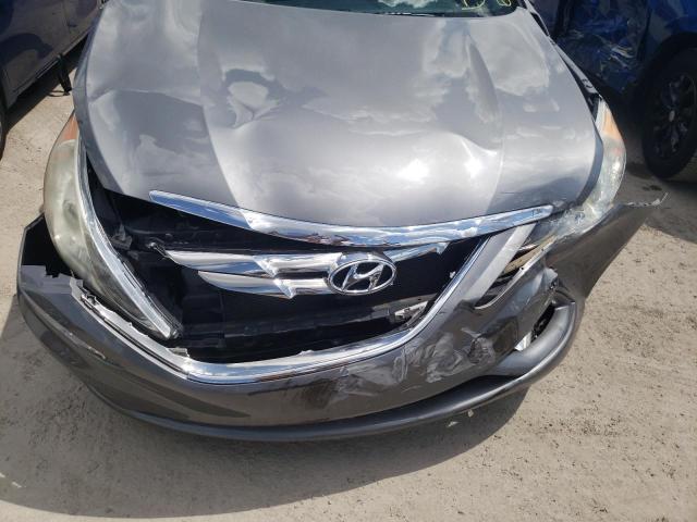 Фото 7 с аукциона – 2012 HYUNDAI SONATA SE с VIN 5NPEC4AC0CH351172