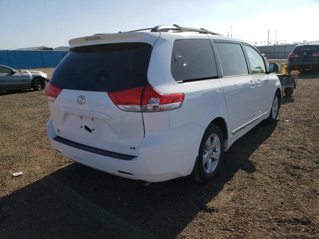 Photo 4 from auction – 2014 TOYOTA SIENNA LE with VIN 5TDKK3DC8ES409862