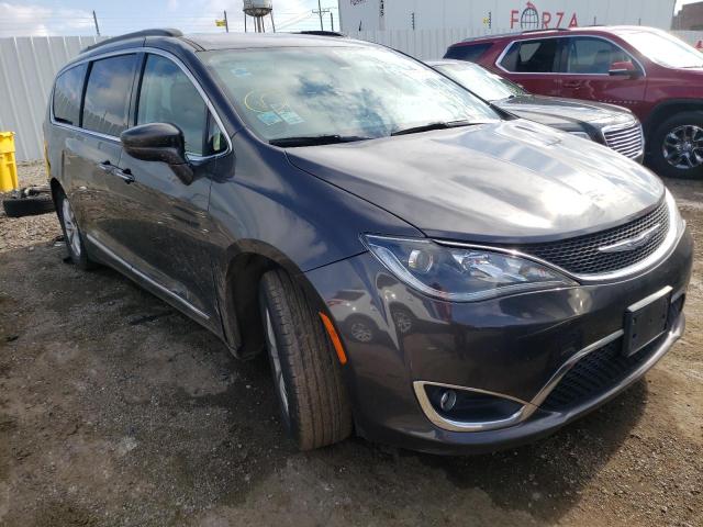 CHRYSLER PACIFICA T 2017 with VIN 2C4RC1BG9HR757141 - Photo from auction