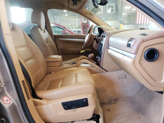 Photo 5 from auction – 2004 PORSCHE CAYENNE S with VIN WP1AB29P44LA68394
