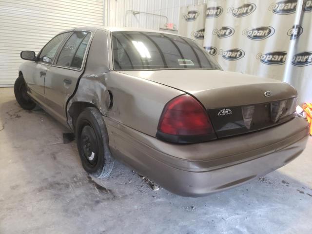 Photo 3 from auction – 2003 FORD CROWN VICT with VIN 2FAFP71W23X188677
