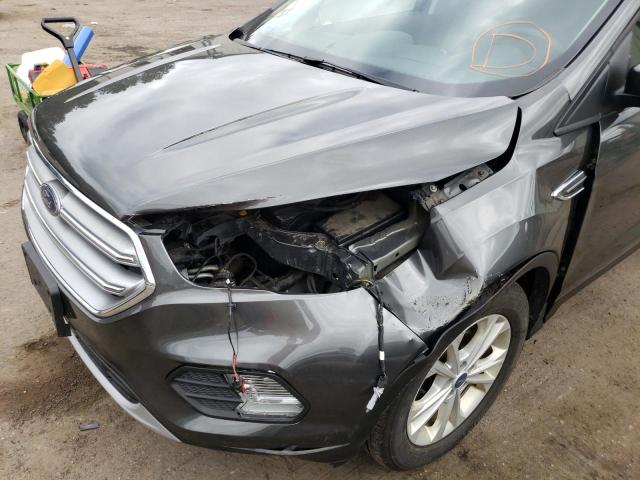 Photo 9 from auction – 2017 FORD ESCAPE SE with VIN 1FMCU0GD1HUD66334
