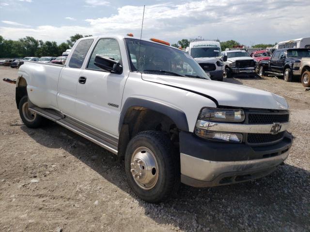CHEVROLET SILVERADO 2001 with VIN 1GCJC39G81F107941 - Photo from auction