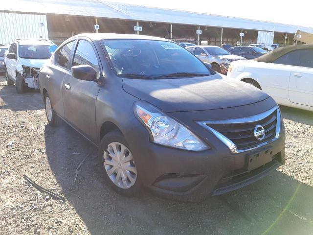 NISSAN VERSA S 2015 with VIN 3N1CN7AP7FL839709 - Photo from auction