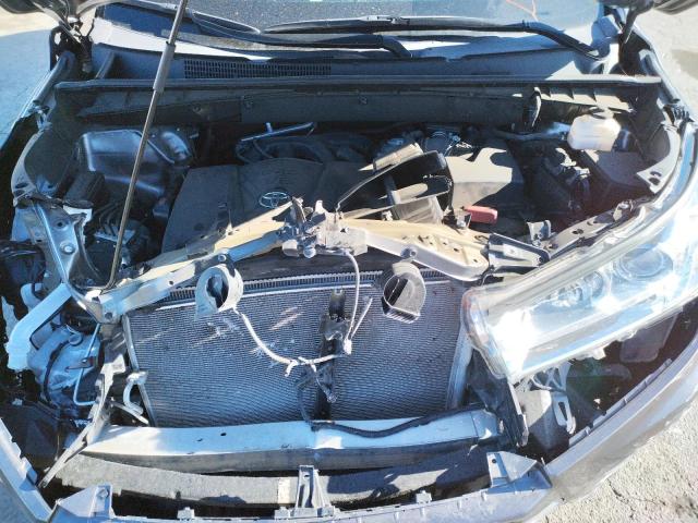 Photo 7 from auction – 2018 TOYOTA HIGHLANDER with VIN 5TDJZRFH6JS546442