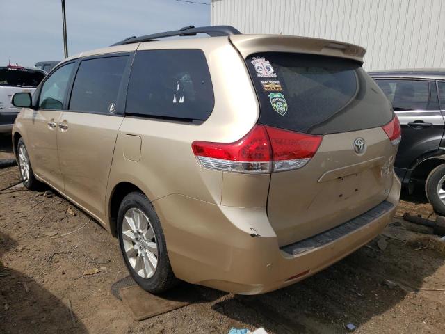 Photo 3 from auction – 2014 TOYOTA SIENNA XLE with VIN 5TDDK3DC4ES076228