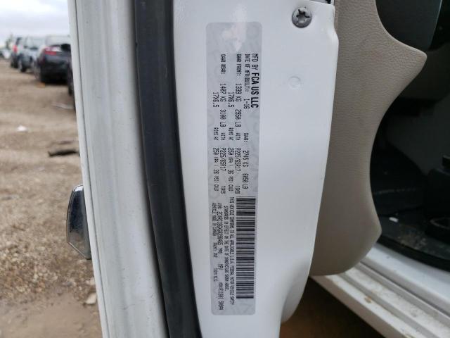 Photo 10 from auction – 2016 CHRYSLER TOWN & COU with VIN 2C4RC1BGXGR296465