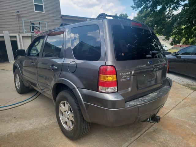 Photo 3 from auction – 2005 FORD ESCAPE LIM with VIN 1FMYU94175KB76307