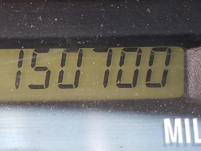 Photo 8 from auction – 2002 TOYOTA AVALON XL with VIN 4T1BF28BX2U230225