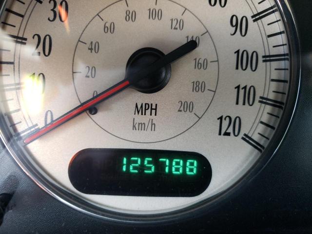 Photo 8 from auction – 2003 CHRYSLER TOWN & COU with VIN 2C4GP54L83R165462