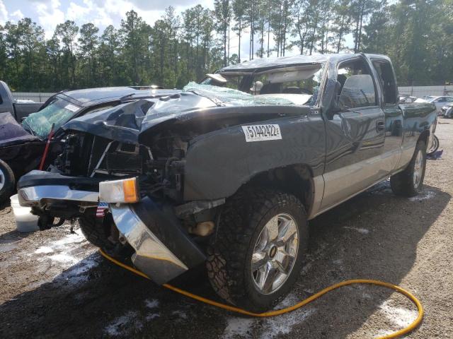 Photo 2 from auction – 2004 CHEVROLET SILVERADO with VIN 1GCEK19T44Z238034