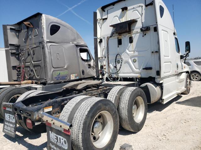 Photo 4 from auction – 2012 FREIGHTLINER CASCADIA 1 with VIN 1FUJGLBG1CLBR7772