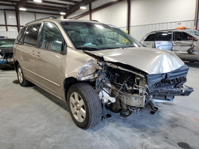 TOYOTA SIENNA CE 2004 with VIN 5TDZA23C74S209258 - Photo from auction