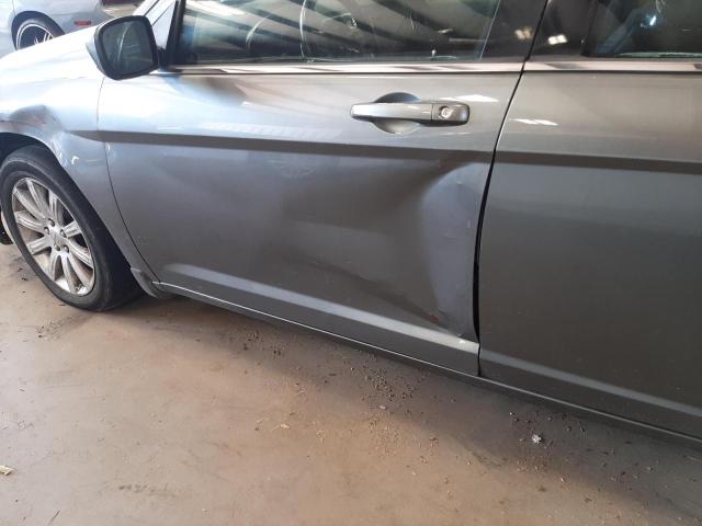 Photo 9 from auction – 2013 CHRYSLER 200 TOURIN with VIN 1C3CCBBB8DN539476