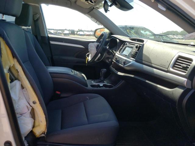 Photo 5 from auction – 2019 TOYOTA HIGHLANDER with VIN 5TDZARFH8KS058038
