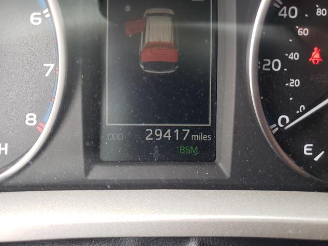 Photo 8 from auction – 2018 TOYOTA RAV4 ADVEN with VIN 2T3RFREV7JW725445