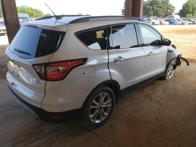 Photo 4 from auction – 2017 FORD ESCAPE SE with VIN 1FMCU0GD5HUD72346