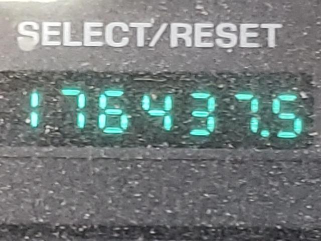 Photo 8 from auction – 2000 FORD MUSTANG with VIN 1FAFP4443YF109383