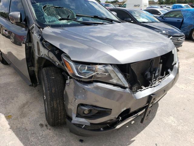 Photo 9 from auction – 2017 NISSAN PATHFINDER with VIN 5N1DR2MN8HC651438