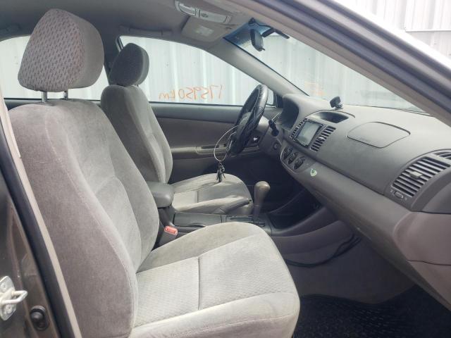 Photo 5 from auction – 2004 TOYOTA CAMRY LE with VIN 4T1BE32K64U830955