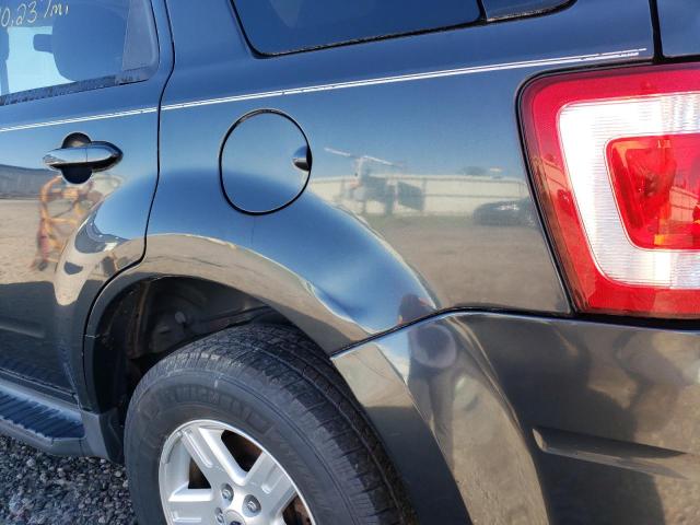 Photo 9 from auction – 2008 FORD ESCAPE with VIN 1FMCU49H18KA68823