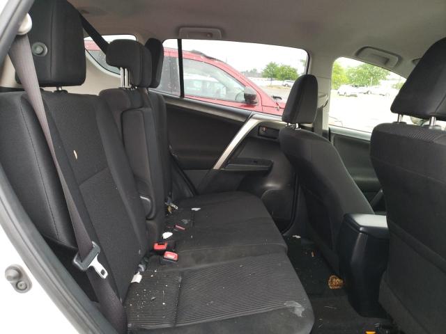 Photo 6 from auction – 2015 TOYOTA RAV4 LE with VIN JTMBFREV6FJ046662