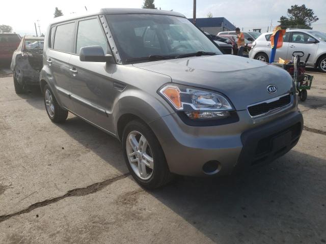 KIA SOUL + 2011 with VIN KNDJT2A20B7213970 - Photo from auction
