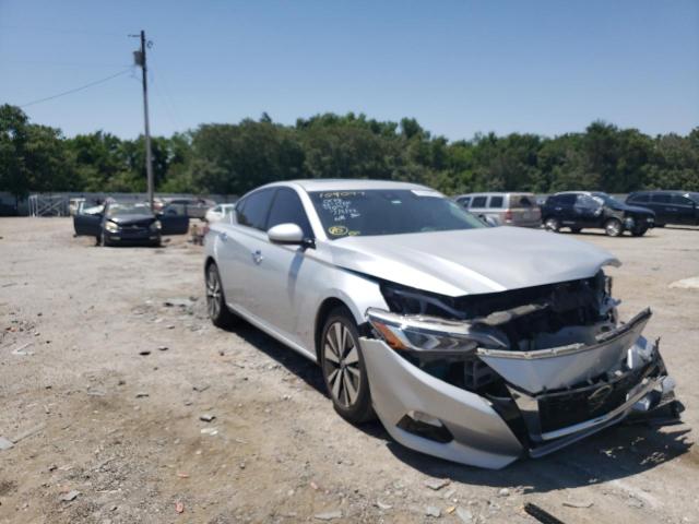 NISSAN ALTIMA SV 2019 with VIN 1N4BL4DV8KC109097 - Photo from auction