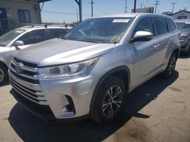 Photo 2 from auction – 2018 TOYOTA HIGHLANDER with VIN 5TDZZRFH6JS237928