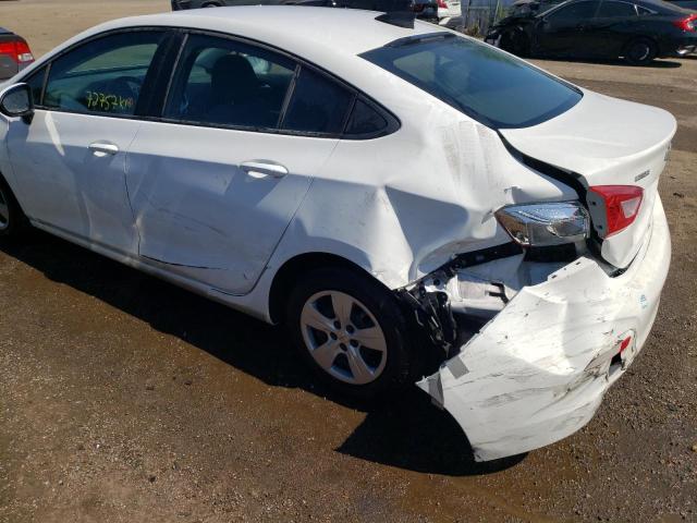 Photo 9 from auction – 2017 CHEVROLET CRUZE LS with VIN 3G1BC5SM4HS582050