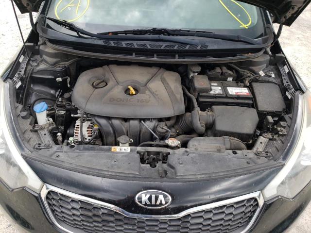 Photo 7 from auction – 2016 KIA FORTE LX with VIN KNAFK4A68G5616702