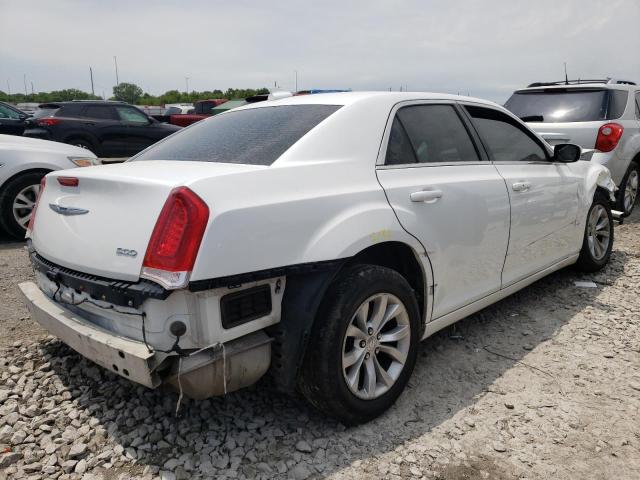 Photo 4 from auction – 2016 CHRYSLER 300 LIMITE with VIN 2C3CCAAG3GH106314