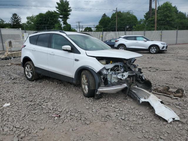 FORD ESCAPE SE 2018 with VIN 1FMCU9G97JUC41540 - Photo from auction
