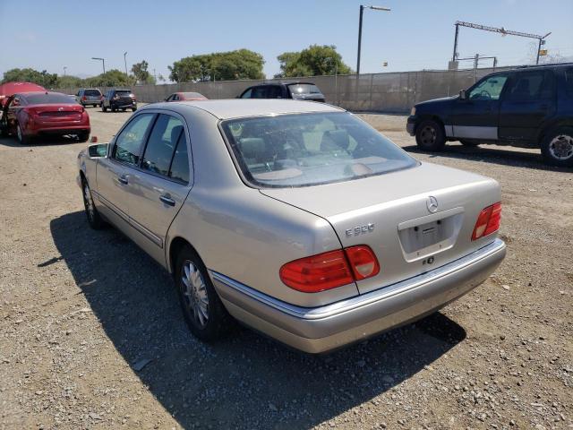 Photo 3 from auction – 1997 MERCEDES-BENZ E 320 with VIN WDBJF55F4VA388962