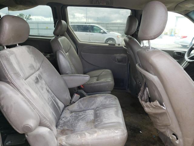 Photo 6 from auction – 2003 CHRYSLER TOWN & COU with VIN 2C4GP54L73R233475